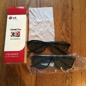 LG 2 Cinema 3D glasses